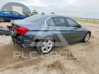 2017 BMW 330 фото