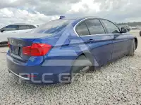 2017 BMW 330 фото