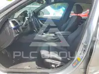 2017 BMW 330 фото