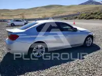 2017 BMW 330 photo