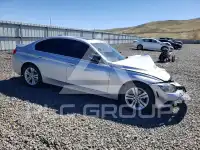 2017 BMW 330 photo