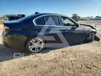 2017 BMW 330 фото