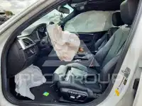 2017 BMW 330 photo