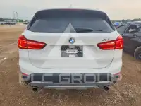 2017 BMW X1 фото
