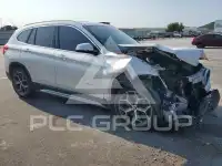 2017 BMW X1 фото
