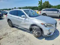 2017 BMW X1 фото