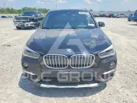 2017 BMW X1 фото