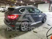 2017 BMW X1 фото