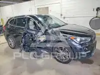 2017 BMW X1 фото