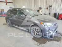 2017 BMW X1 фото