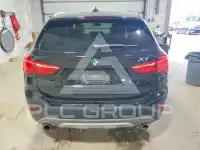 2017 BMW X1 фото