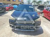 2017 BMW X1 фото