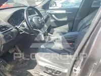 2017 BMW X1 фото