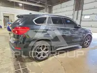 2017 BMW X1 фото