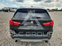 2017 BMW X1 фото