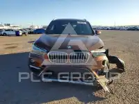 2017 BMW X1 фото
