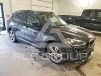 2017 BMW X1 фото