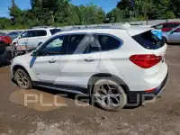 2017 BMW X1 фото