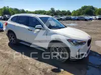 2017 BMW X1 фото