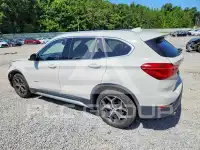2017 BMW X1 фото