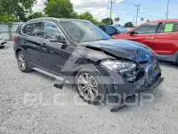 2017 BMW X1 фото