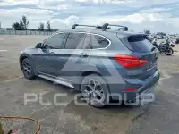 2017 BMW X1 фото
