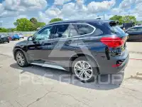 2017 BMW X1 фото