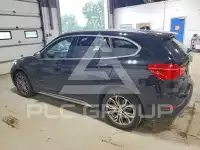 2017 BMW X1 фото