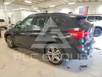 2017 BMW X1 фото