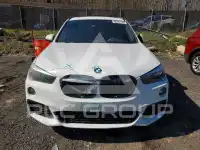 2017 BMW X1 фото