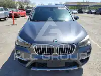 2017 BMW X1 фото