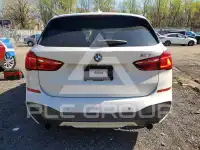 2017 BMW X1 фото