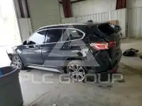 2017 BMW X1 photo