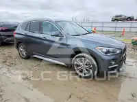 2017 BMW X1 photo