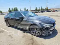 2017 BMW 750 фото