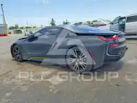 2017 BMW I8 фото