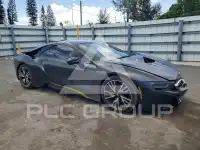 2017 BMW I8 фото