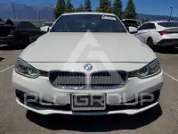 2017 BMW 330 photo