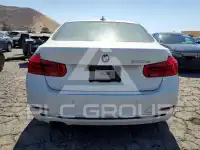 2017 BMW 330 photo