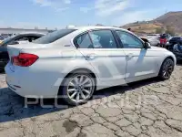 2017 BMW 330 photo