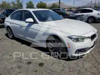 2017 BMW 330 photo
