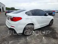 2017 BMW X4 photo