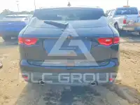 2017 Jaguar F-PACE photo