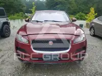 2017 Jaguar F-PACE photo