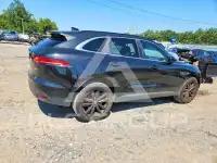 2017 Jaguar F-PACE фото
