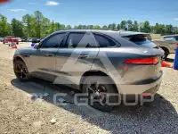 2017 Jaguar F-PACE photo