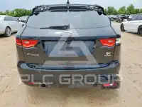 2017 Jaguar F-PACE photo
