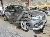 2017 Jaguar F-PACE фото