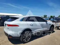 2017 Jaguar F-PACE photo