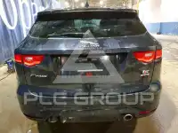 2017 Jaguar F-PACE photo
